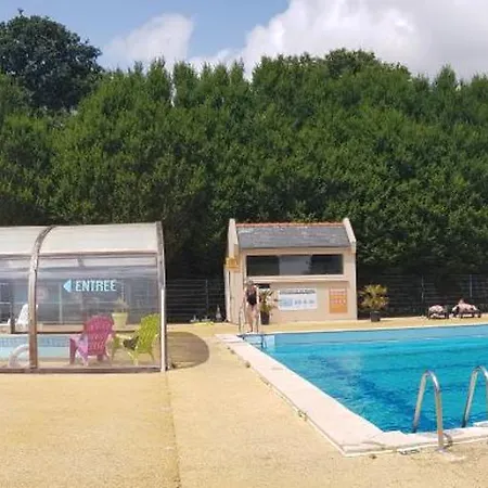 Camping Mobilhome 6 Places Dans 4* Finistere Sud *