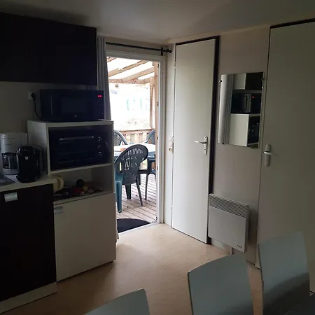 Camping Mobilhome 6 Places Dans 4* Finistere Sud Saint-Yvy